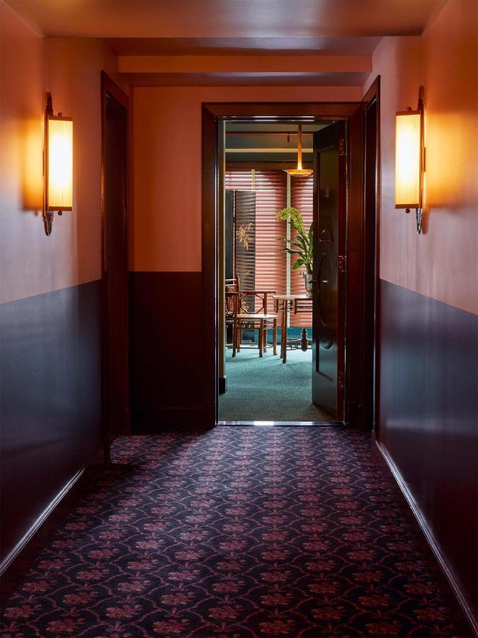 Ulysses, An Ash Hotel Baltimore Eksteriør billede